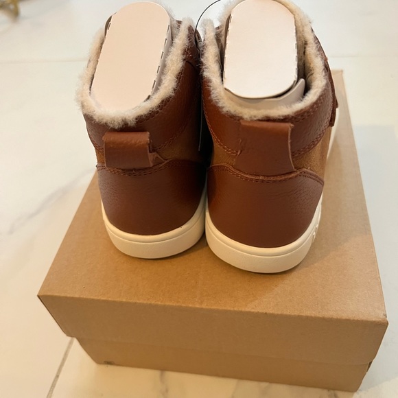 UGG Australia Rennon II - Picture 4 of 7